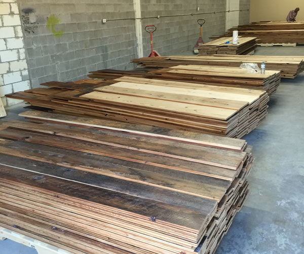 workshop - Lesters Furniture finishing